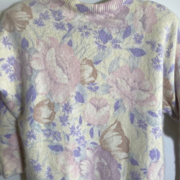 A1❄️By Xiongmao size Large based from China - Picture 3 of 7